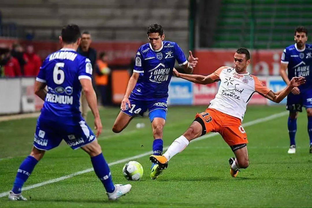 关于欧洲足球盛事掀起狂潮，豪门对决成焦点的信息