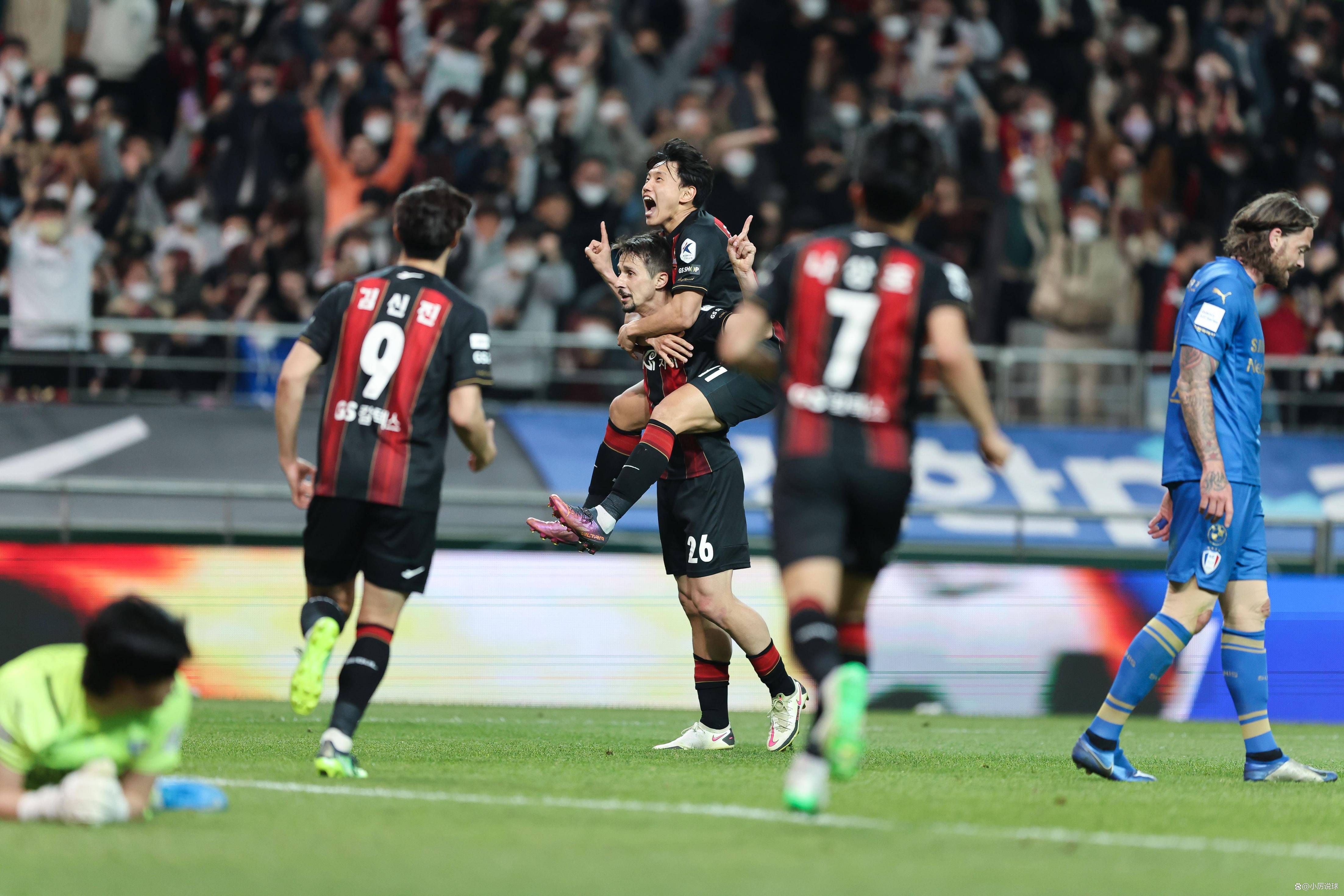 开云下载-韩国队众将备战各项赛事，表现抢眼