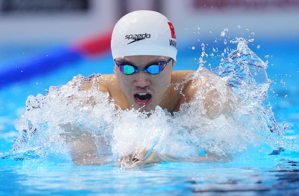 开云体育在线-瑞典选手冲刺成功，获得米混合泳季军的简单介绍
