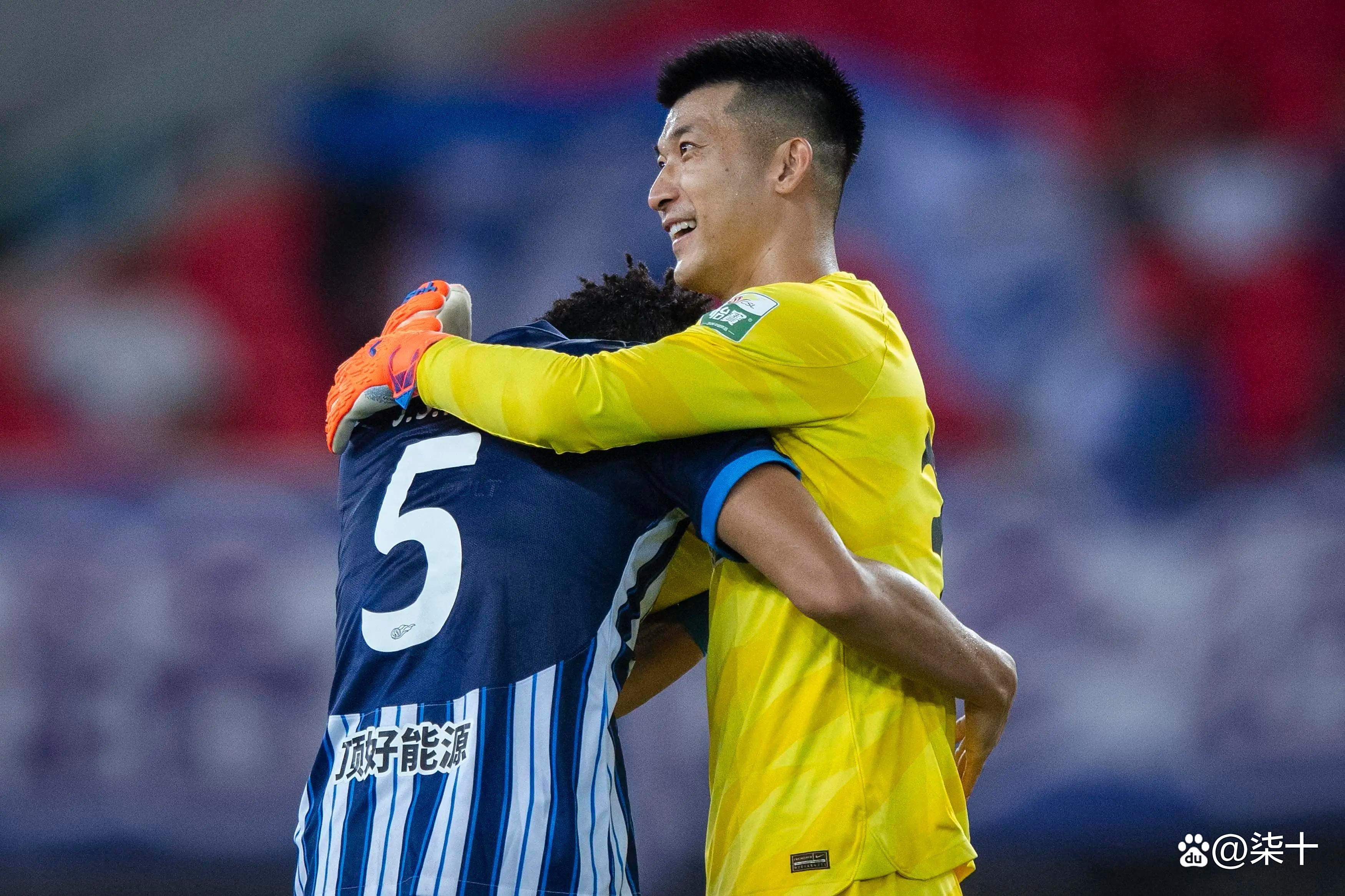 广州德比战冷门，恒大客场惜败富力的简单介绍