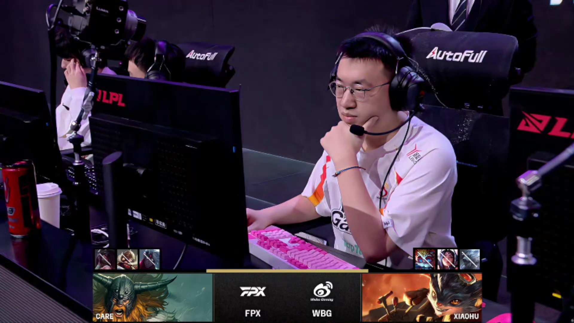 开云平台-MAD鏖战RNG，Kanavi操刀奇招英雄翻盘宿敌对决入围赛，留下经典瞬间的简单介绍