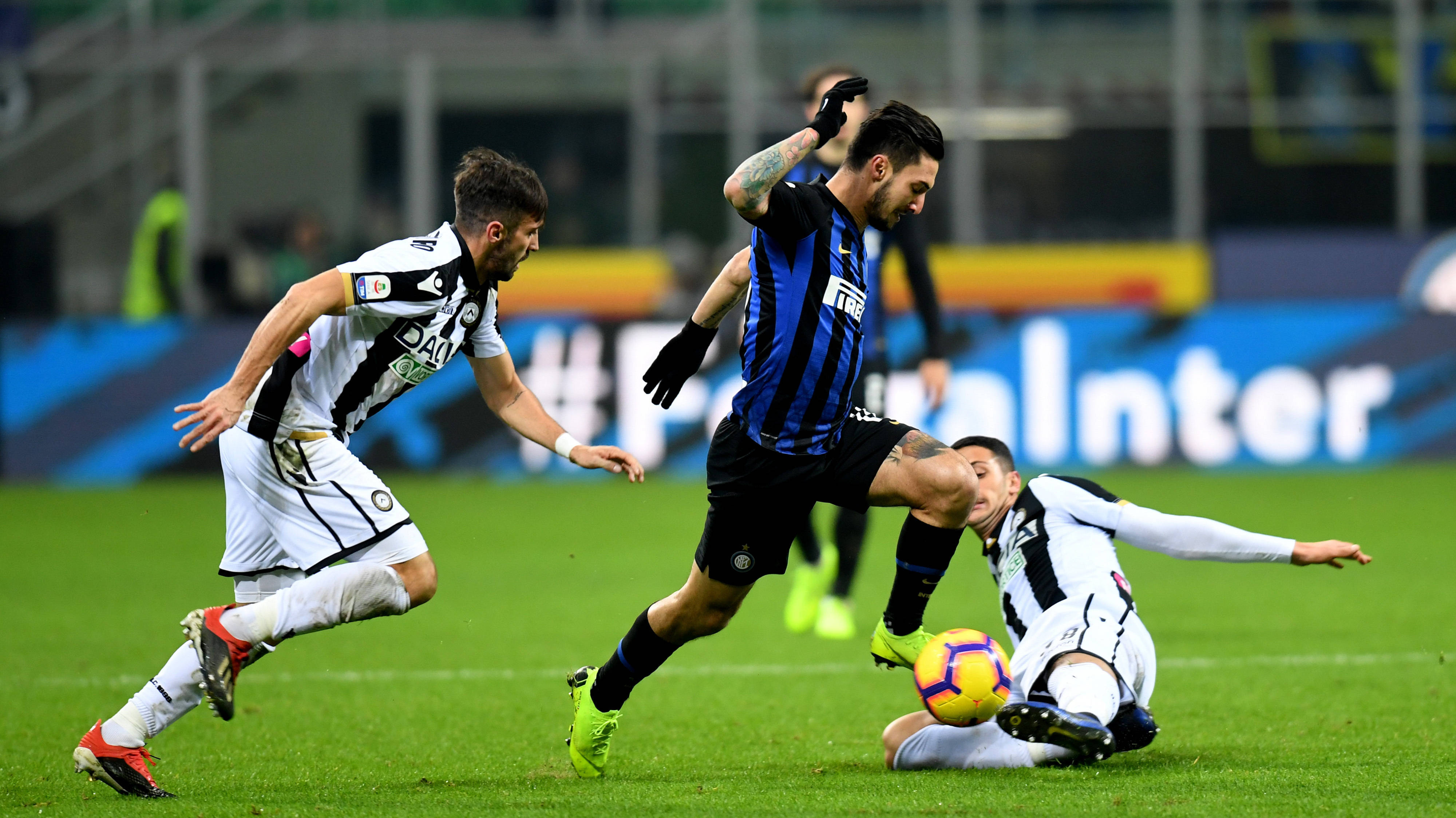 意甲比赛即将掀起一股足球热浪！