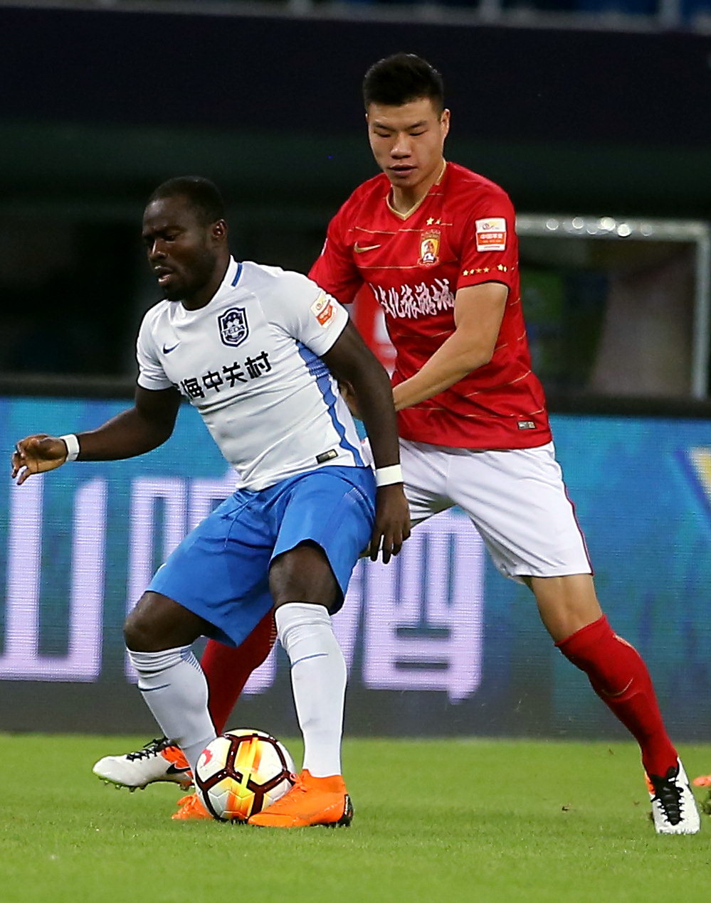 广州恒大主场战平天津泰达，保持不败