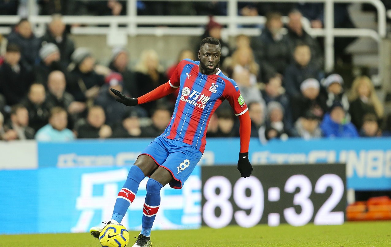 阿雅克肖球员训练备赛，迎接考验