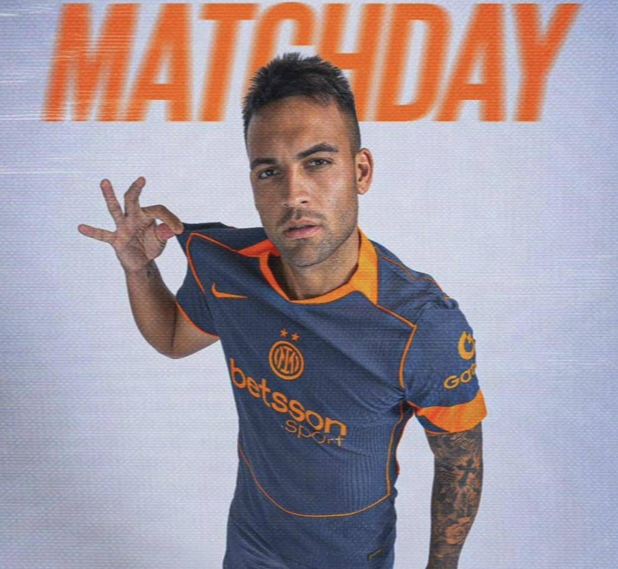 关于那不勒斯防守失误，遗憾输球惹众怒的信息