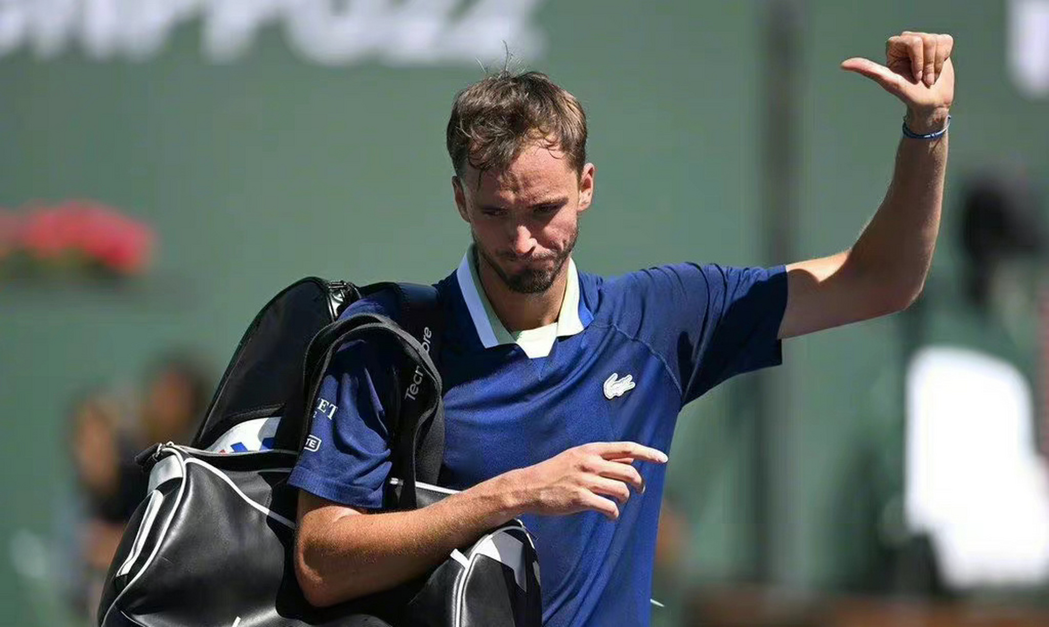 包含英国网球队碾压美国网球队,梅德韦杰夫送出助攻的词条 包含英国网球队碾压美国网球队,梅德韦杰夫送出助攻的词条