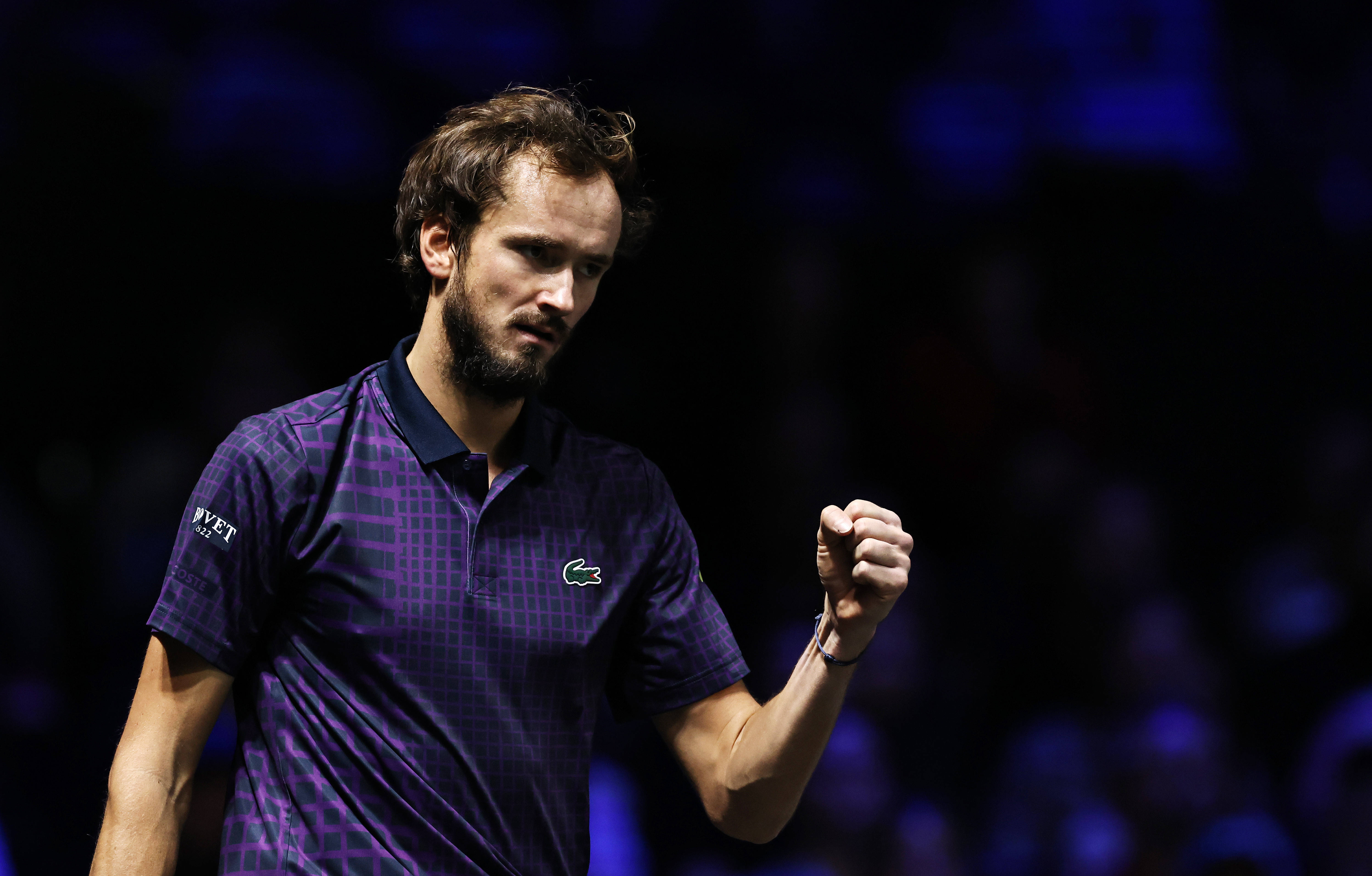 包含英国网球队碾压美国网球队,梅德韦杰夫送出助攻的词条 包含英国网球队碾压美国网球队,梅德韦杰夫送出助攻的词条