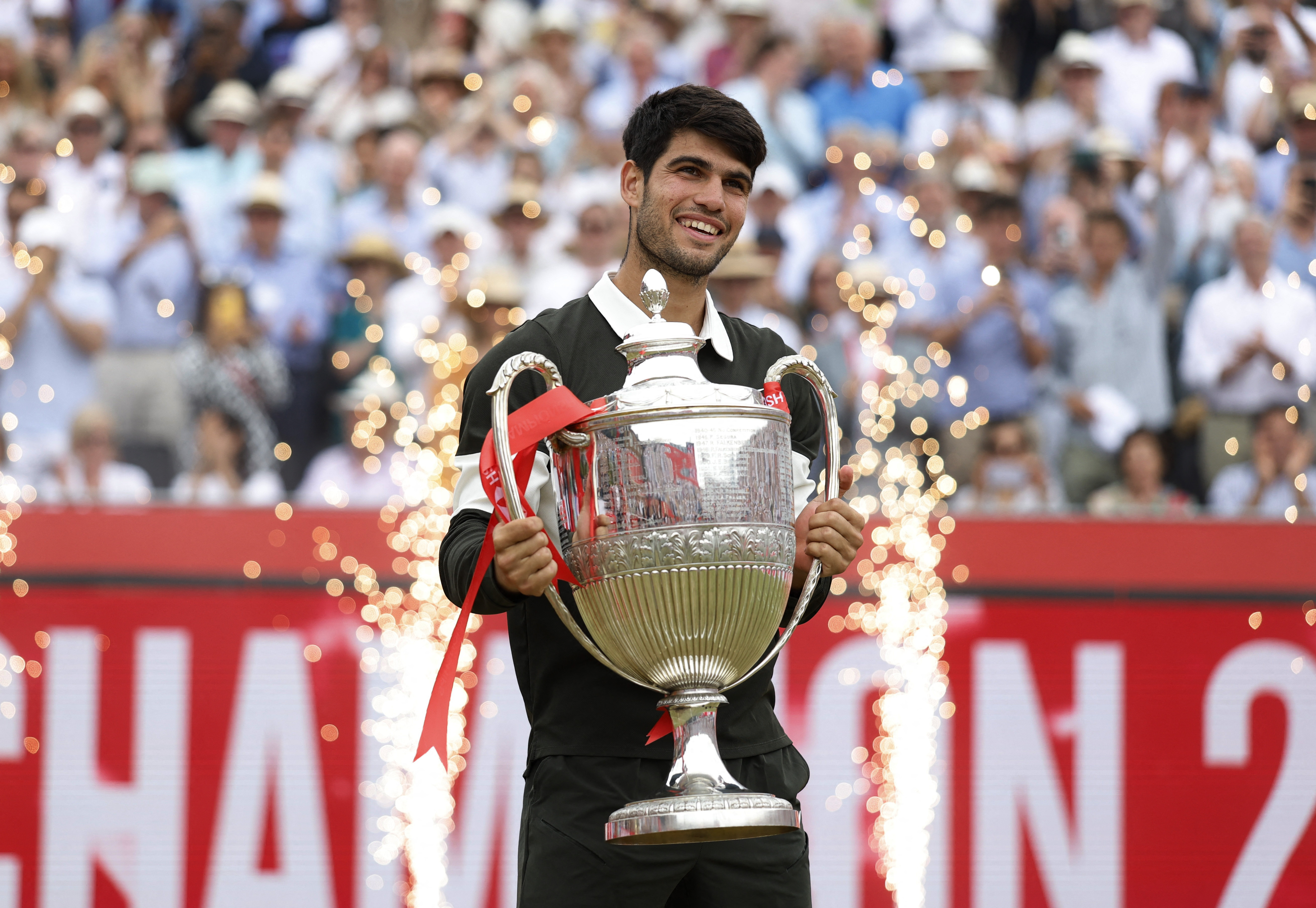 美网轻取戴维斯杯,阿尔卡拉斯带队取胜 美网轻取戴维斯杯,阿尔卡拉斯带队取胜