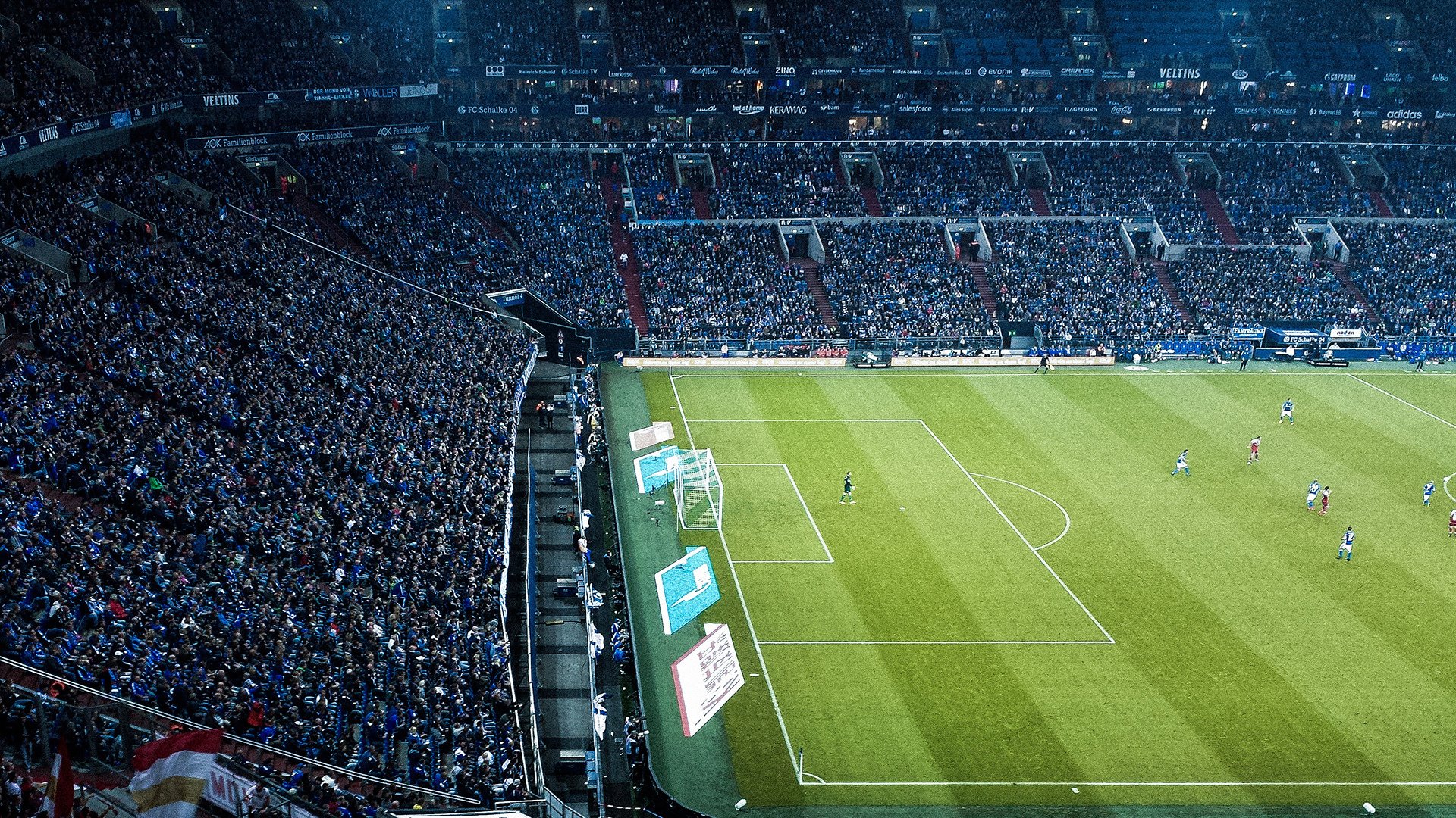 极速轰鸣中的暂停键，当F1街道赛的引擎，遇见杜兰特定乾坤的弧线