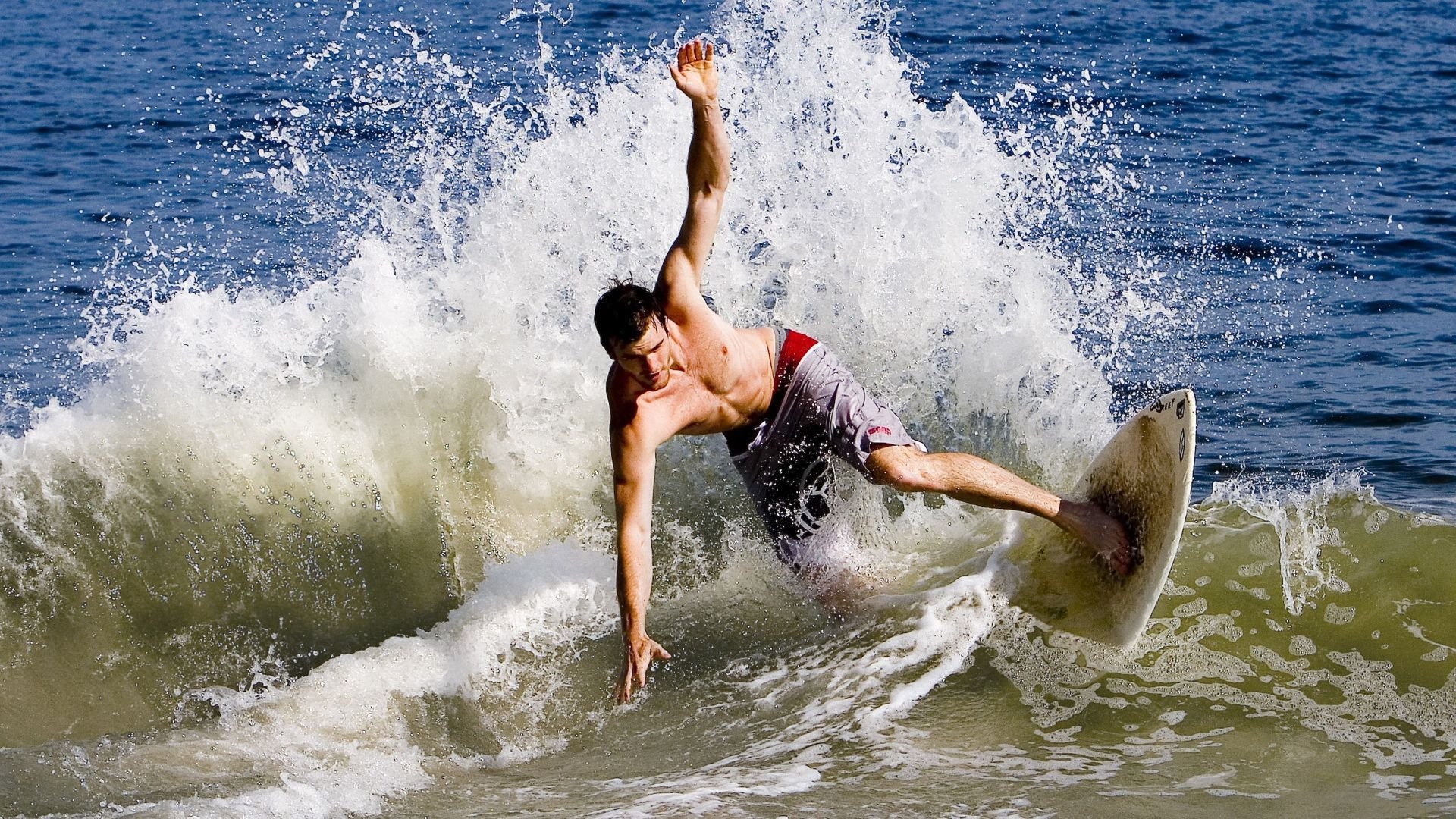 开云体育官方网站-当荣耀归于草场，温网何以碾压美网，与蒂姆在喧嚣中的唯一性高光